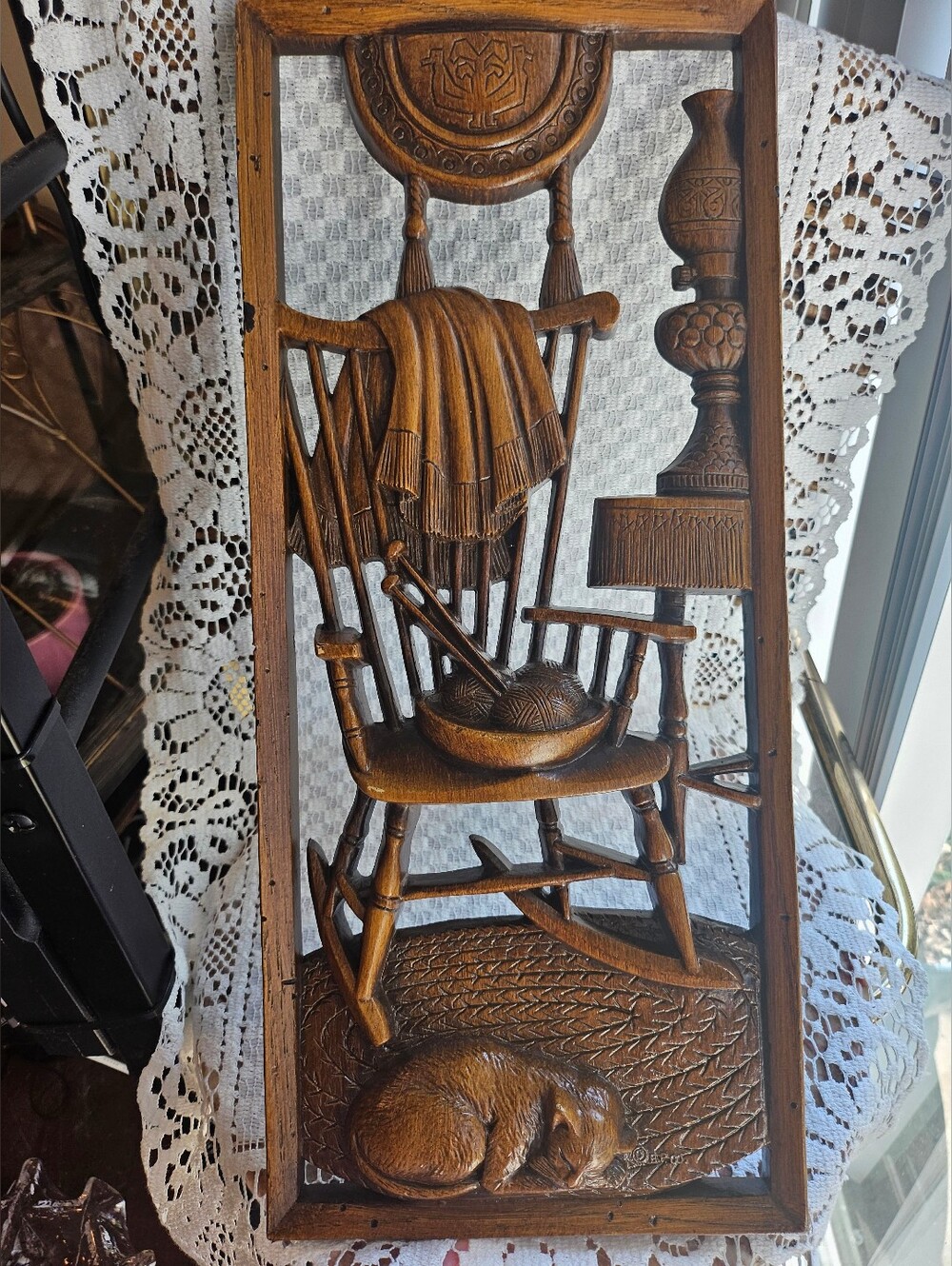 Burwood Cozy Cat Wall Decor
